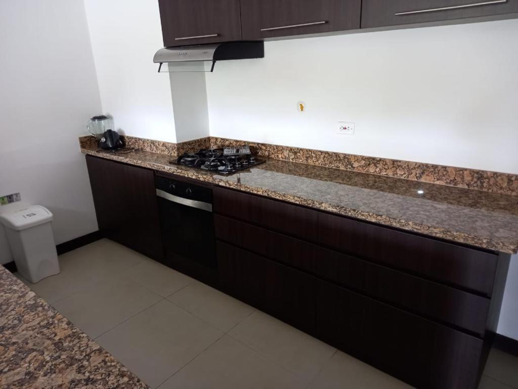 Rio Verde Living Suites Suite 415 里奥内格罗 外观 照片